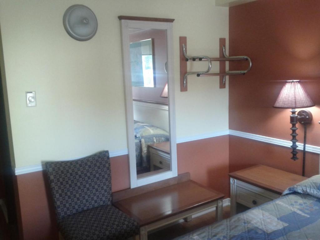 Budget inn 2000 Hamilton Zimmer foto